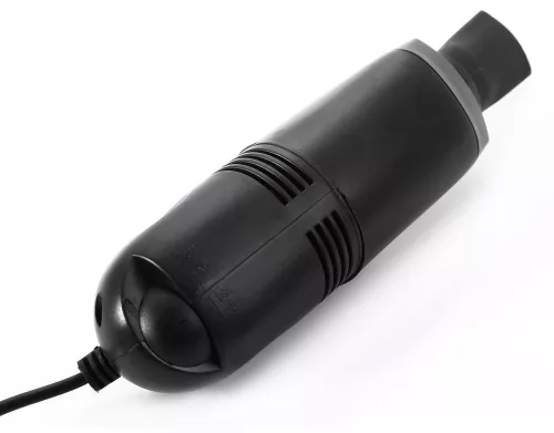 V bunke je text USB vysávač.