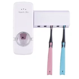 v bunke je zubná kefka a dávkovač zubnej pasty