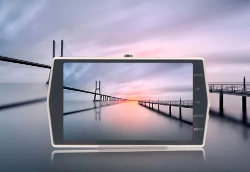 Autokamera V5 s dvojitým objektívom a HD displejom