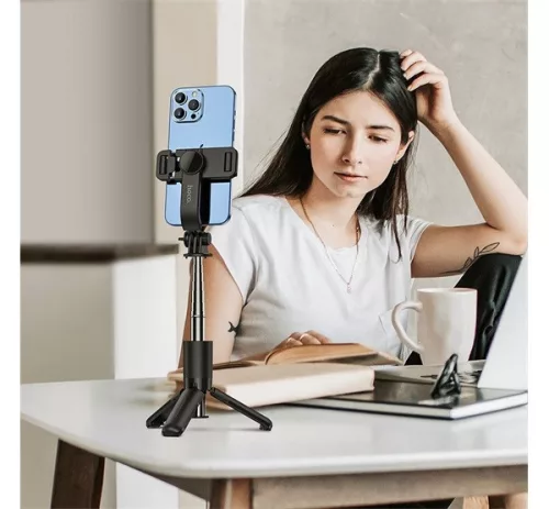 Hoco K17 Figure selfie tyč a statív s Bluetooth diaľkovým ovládaním – čierna, 600 mm