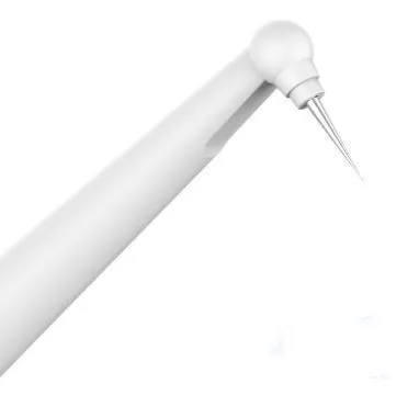 Ultrazvukový zubný čistič