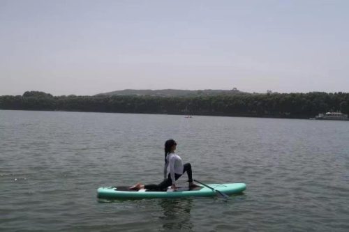 Nafukovací stojaté paddleboard (SUP) SeaWOLF PRO 3,2 m s taškou a doplňky.