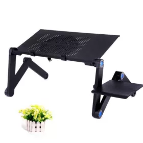 Skladací prenosný stolík s chladiacim ventilátorom.