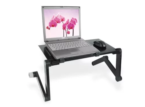 Skladací prenosný stolík s chladiacim ventilátorom.