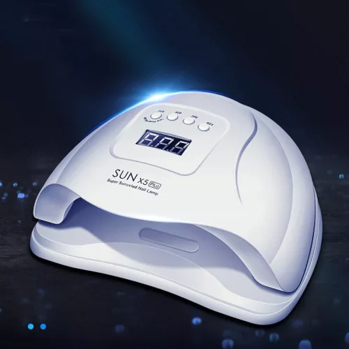 Prosím, preložte text v bunke na slovenčinu, len preklad, žiadne ďalšie komentáre Sun 5 Plus gélová lampa.