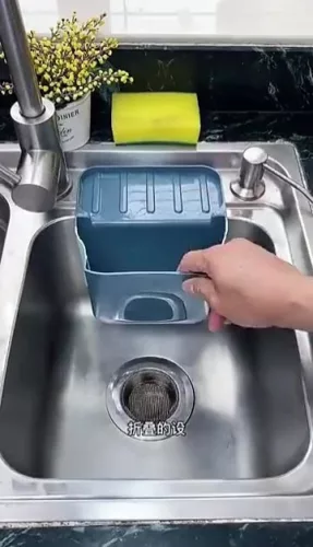 Kuchynský odpadkový kôš a odkvapkávač