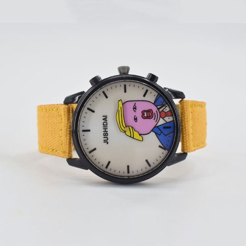 Preložené na slovenčinu:

Hodinky Donalda Trumpa