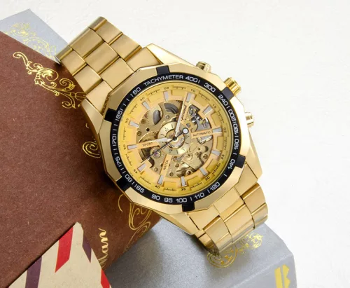 Luxusné pánske hodinky, zlatej farby