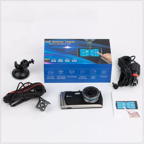 REC T680 Autokamera s kamerou pre cúvanie, výstupom HDMI a 4-palcovým displejom!