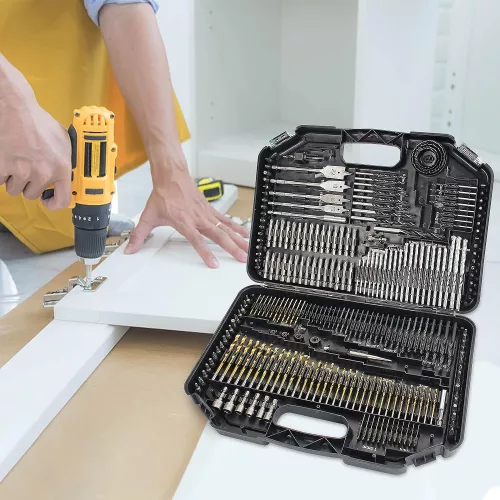 V bunke je text: Sada 246 kusov vrtákov a skrutkovacích hrotov Anji Depot.