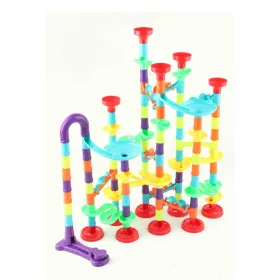 Stavebnica dráhy na guľôčky MarbleRun, 142 dielov.