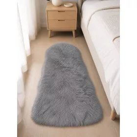   Plyšový koberec zo šedej umelej kožušiny, 60 × 90 cm, kužeľovitý