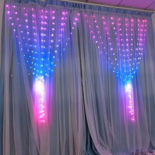 Dizajnový záves - 2x2 metre, ovládateľný aplikáciou - 400 LED.