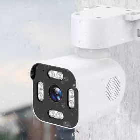   Bezpečnostná kamera s rozlíšením Full HD a pripojením Wi-Fi, otočná o 360 stupňov