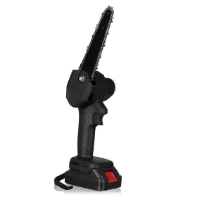   Akumulátorová ručná reťazová píla s 6-palcovou dvojitou batériou.