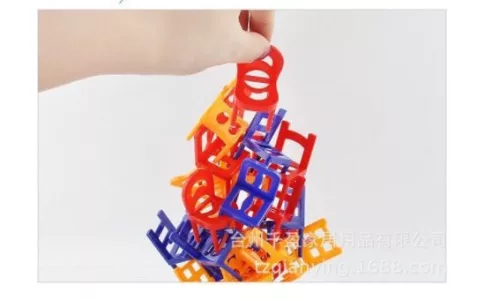 Opitá veža spoločenská hra na pitie